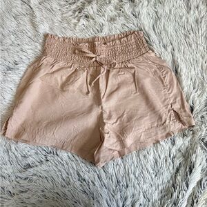 Abercrombie & Fitch Stretch Waist Kahki Tan Shorts